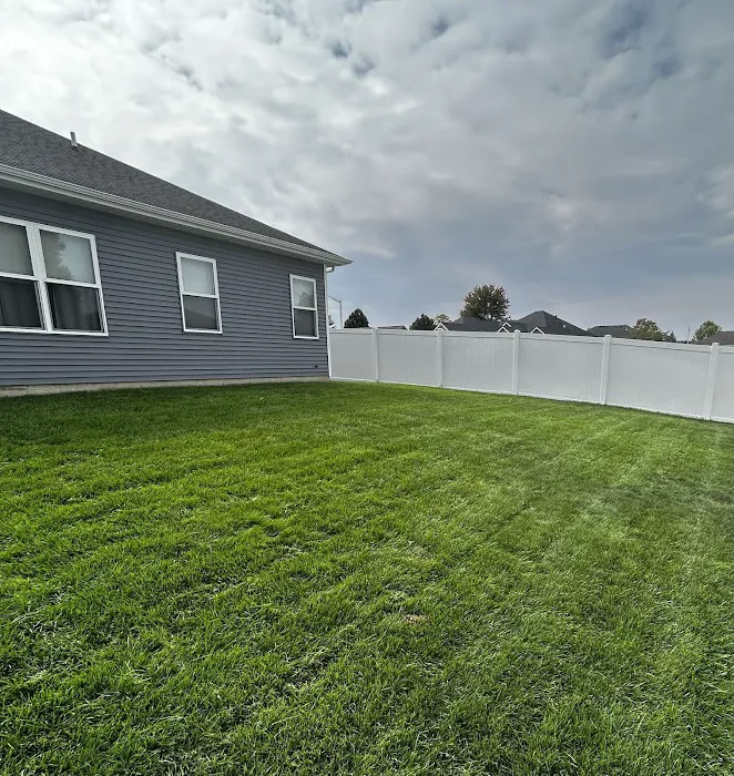 Jack Robertson Lawn Care Picture 4