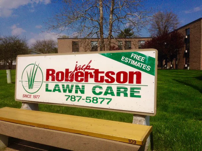Jack Robertson Lawn Care Picture 6
