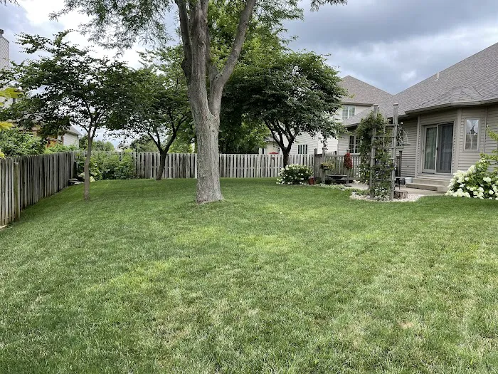 Weed Man Lawn Care Picture 10