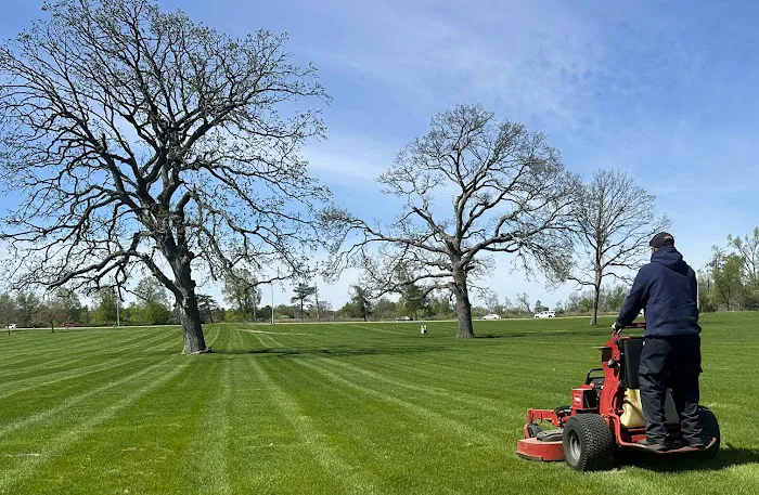 Wolverine Lawn Services, Inc. Picture 3