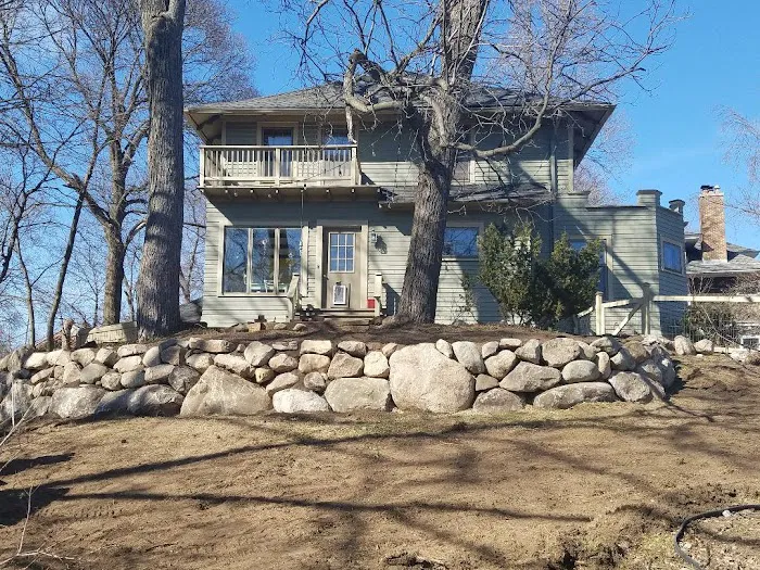 Kalamazoo Garden Design & Maintenance Picture 3
