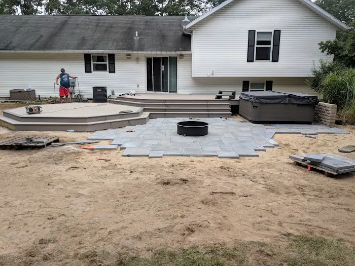 Murray Landscaping Picture 1