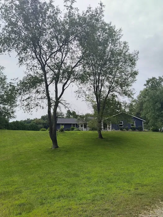 Fox Lawn and garden LLC Picture 4