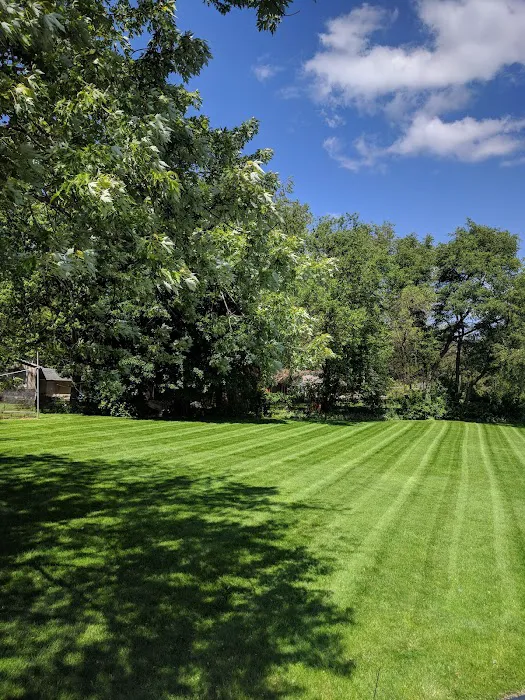 Fox Lawn and garden LLC Picture 5