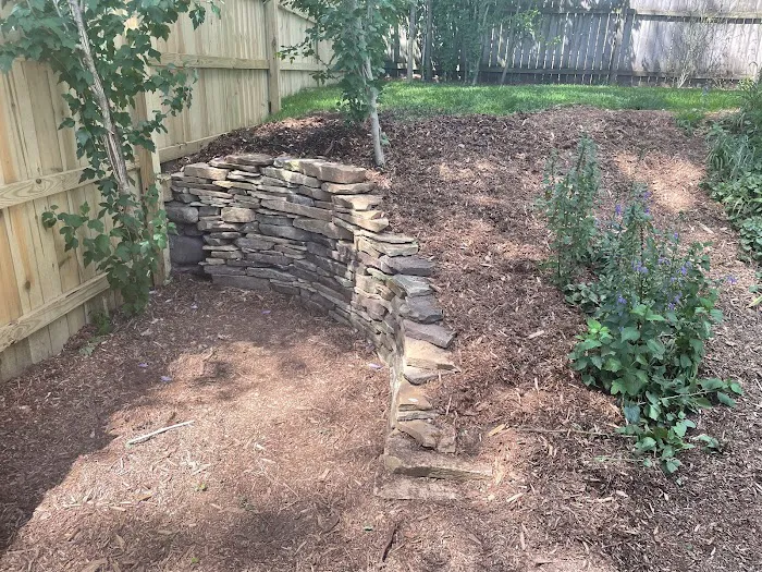 K & K Landscaping Picture 9