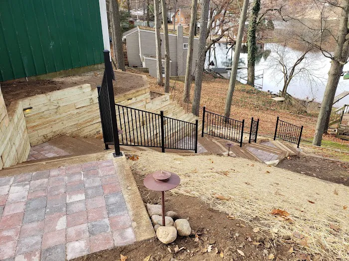 Leonard Landscaping Picture 8