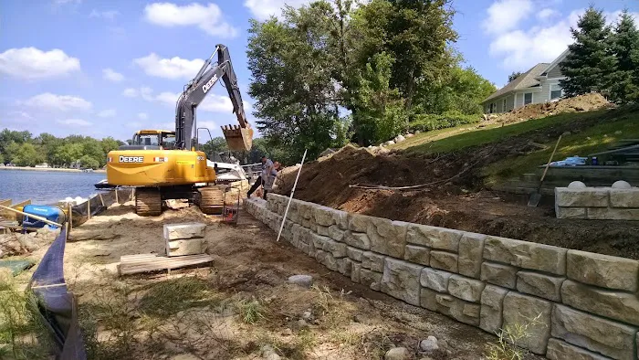 Leonard Landscaping Picture 2