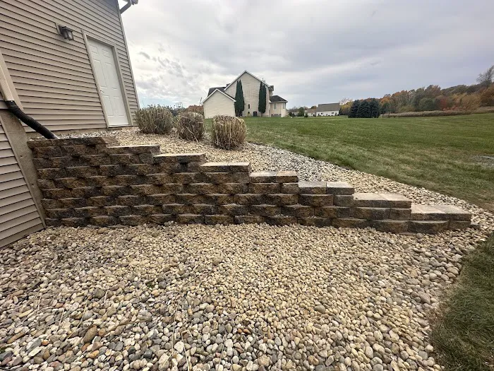 C D Lawn Maintenance & Supply Picture 4