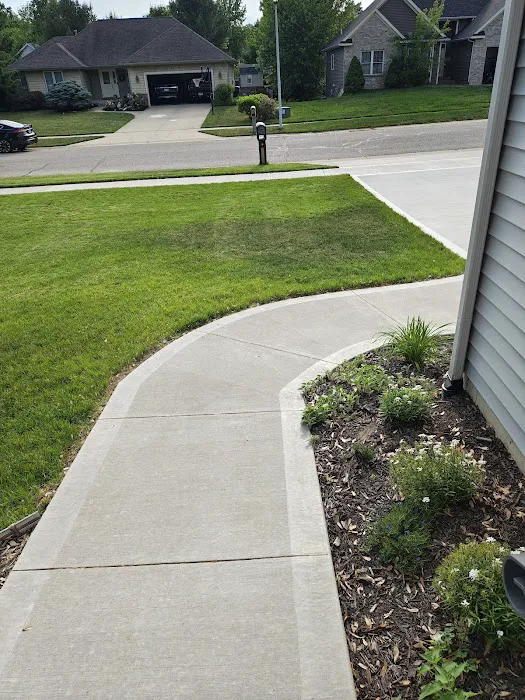 Pro-Mow Lawn Care & Landscaping, LLC Picture 10