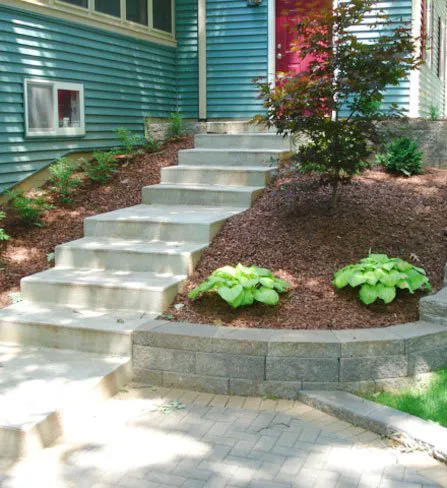 Moore's Landscaping Picture 2