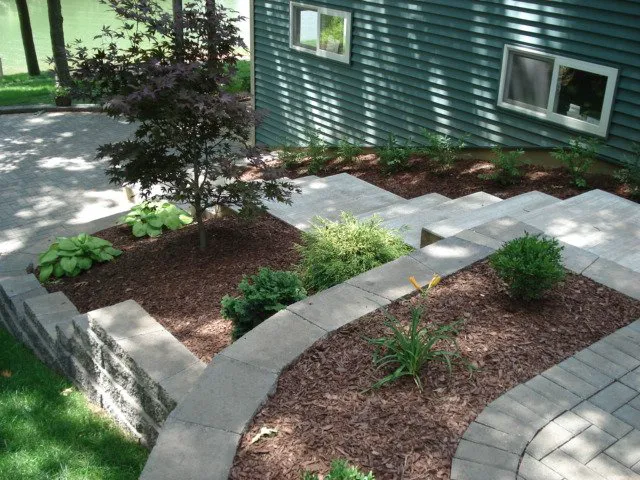 Moore's Landscaping Picture 5
