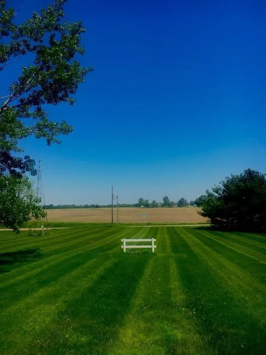 Alvarado Lawn & Landscape LLC Picture 1