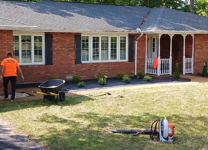 Defiance Lawn Care, LLC Picture 1