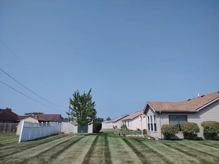 The Lawn Ranger Yards and More LLC Picture 4