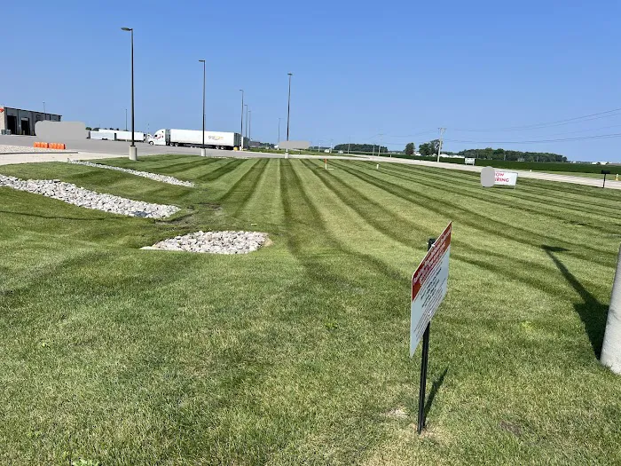 SNB Lawn Care Picture 5