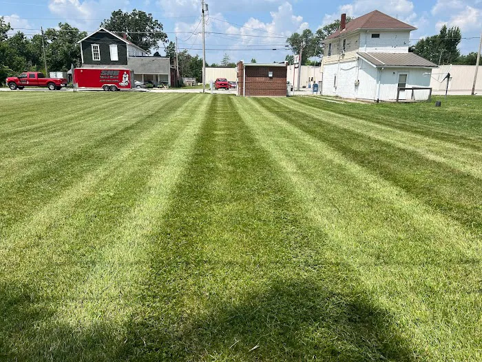 SNB Lawn Care Picture 6