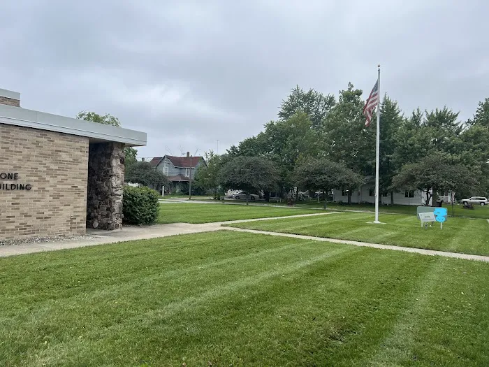 SNB Lawn Care Picture 2