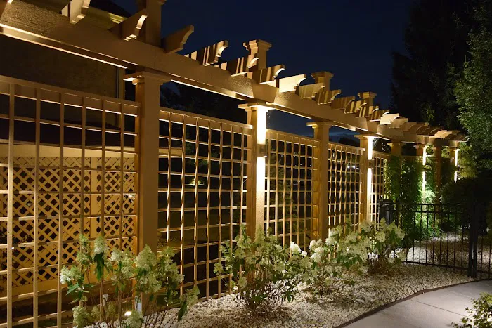 Glimmer Landscape Lighting Picture 8