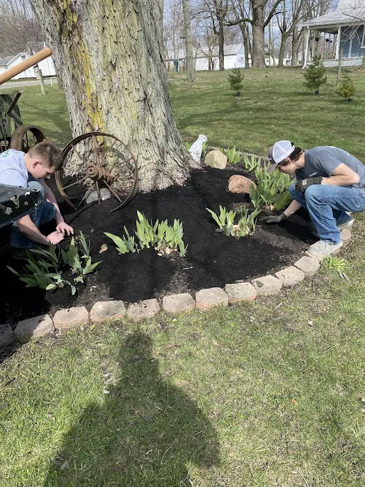 Sawyer's Lawn Care LLC Picture 4