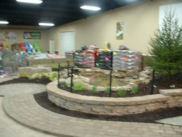 Ross Lawns & Landscaping Picture 9