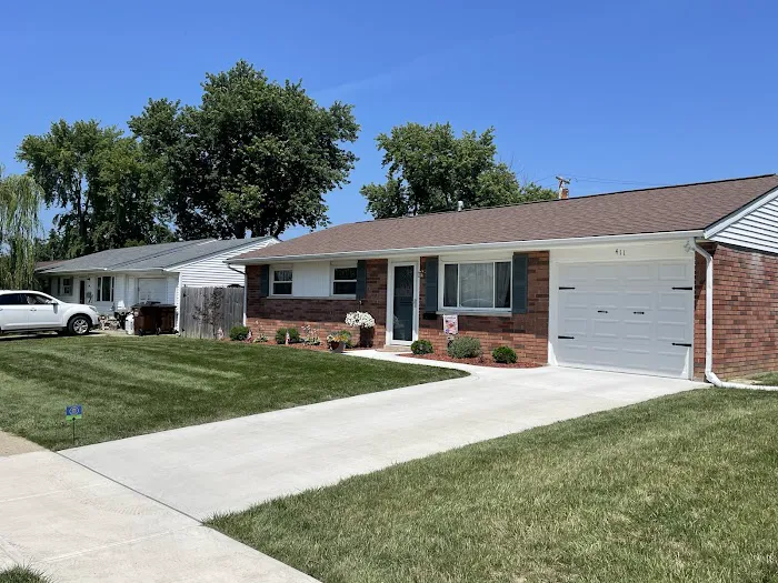 Sunshine Lawn & Pest Professionals Picture 2