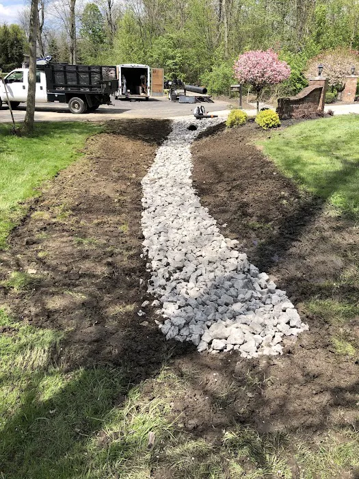 Ricker Lawn Services Picture 5