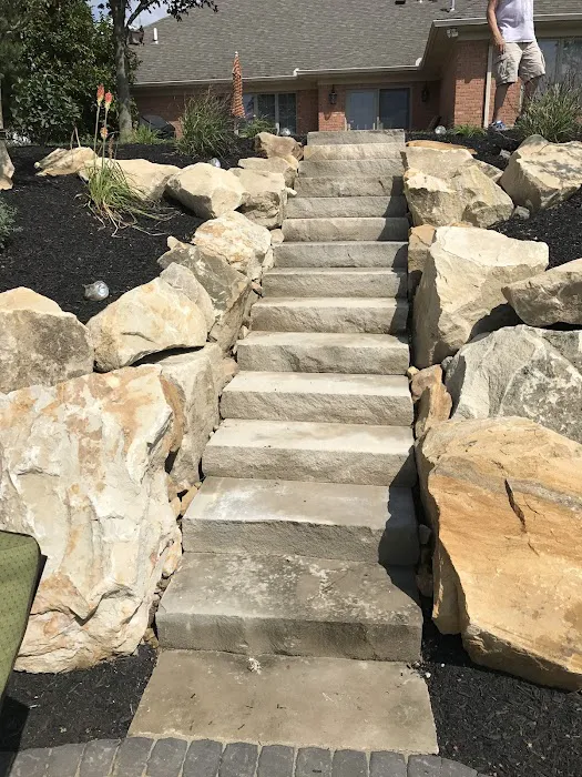 KAH Landscaping Picture 5