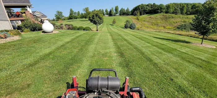 Creekside Turf Management, LLC Picture 4