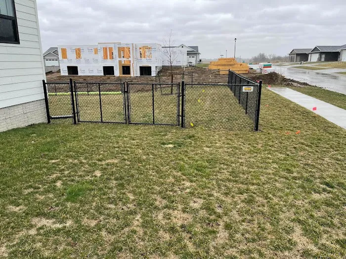 Creekside Turf Management, LLC Picture 7