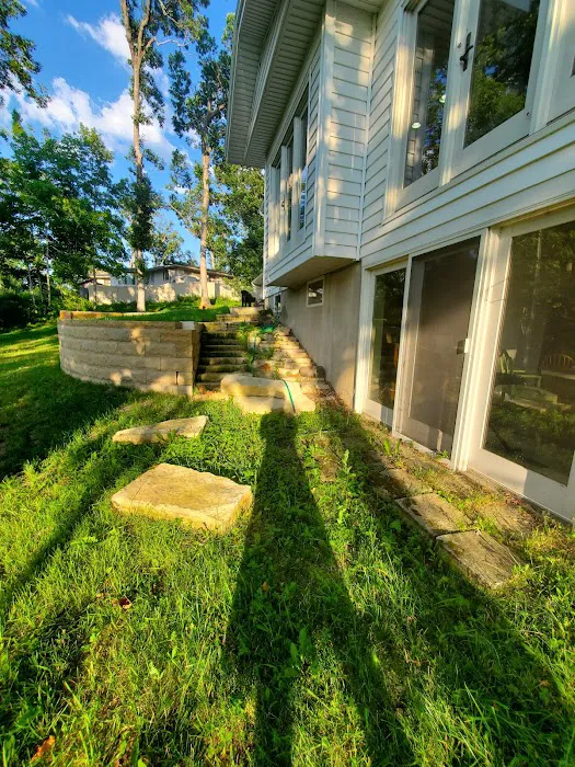 Emerald Green Lawn Care & Landscaping, Inc Picture 4