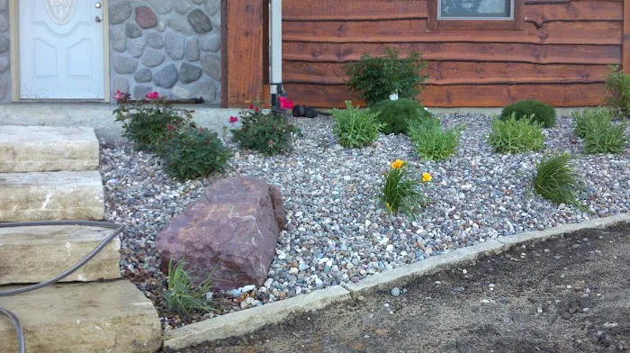 Emerald Green Lawn Care & Landscaping, Inc Picture 7