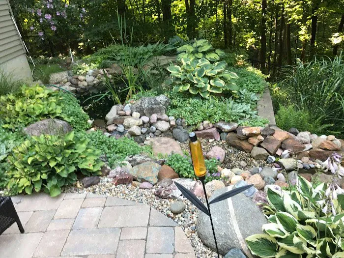 Emerald Green Lawn Care & Landscaping, Inc Picture 9