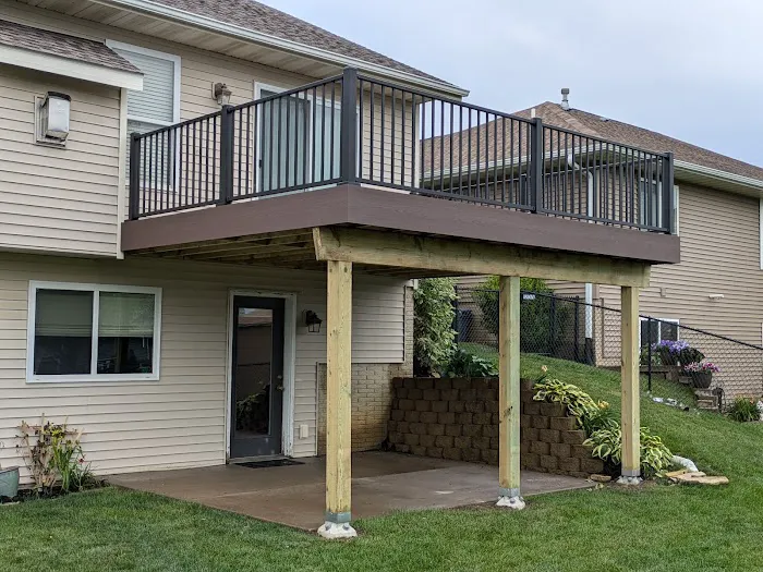 Right Way Construction & Landscaping Picture 3