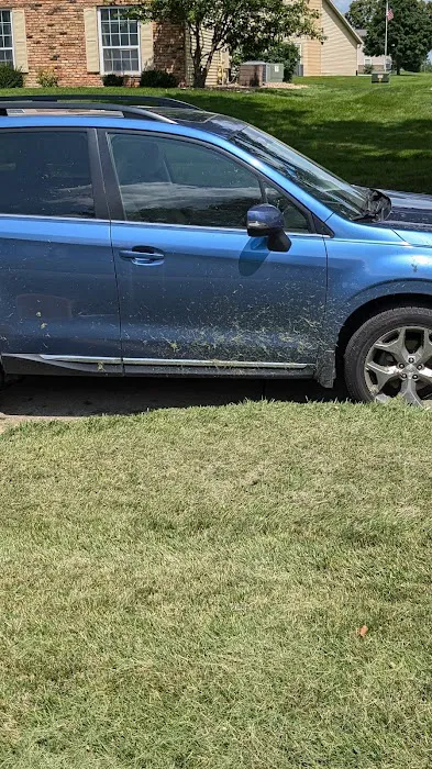 Greg's Lawn & Landscaping Picture 8