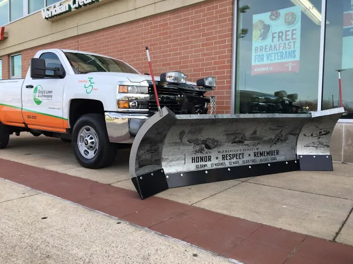 Greg's Lawn & Landscaping Picture 5