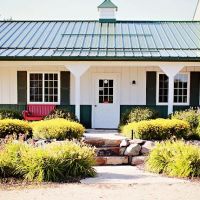 Wells Hollow Landscaping ico