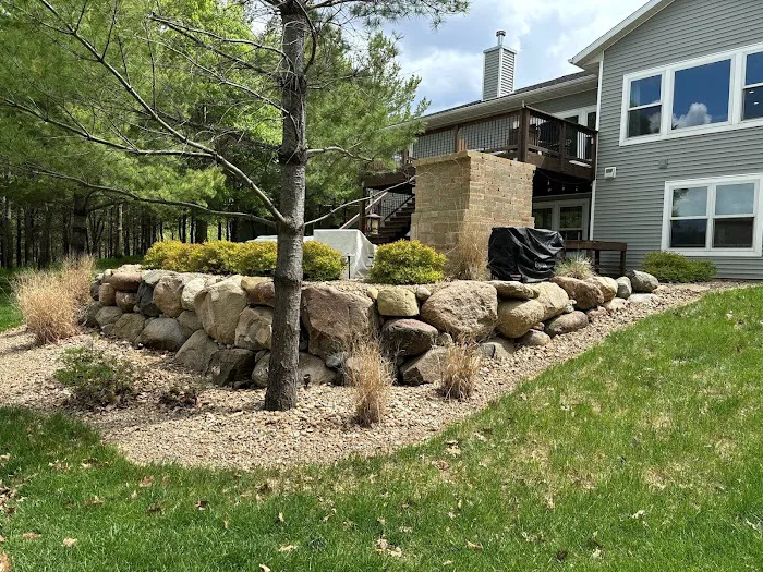 Wells Hollow Landscaping Picture 9