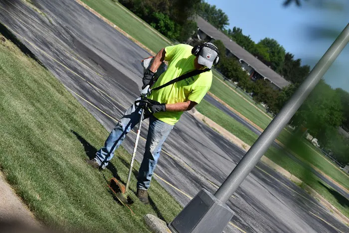 Greg's Lawn Mowing Service, LLC Picture 6