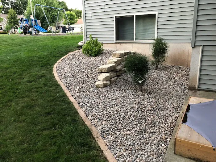 Outdoor Solutions Landscaping LLC Picture 3