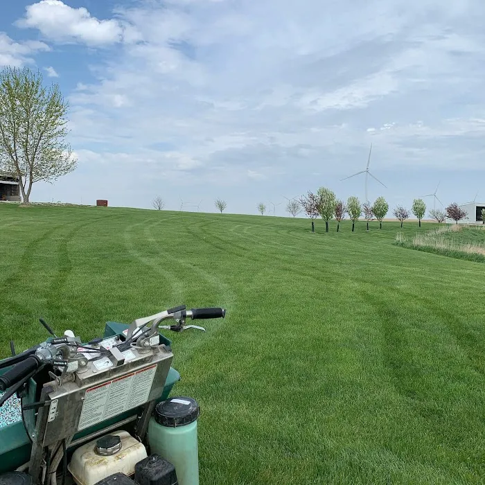 Roudabush Lawn Care, LLC Picture 2