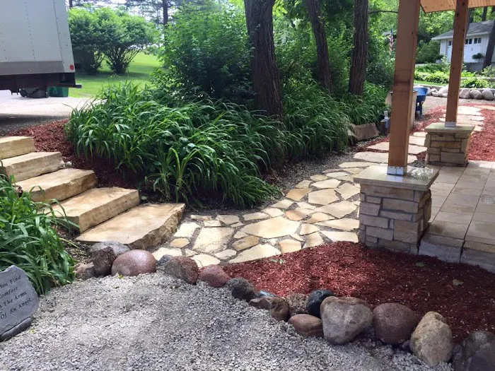D B Landscaping and Lawn Care Picture 5