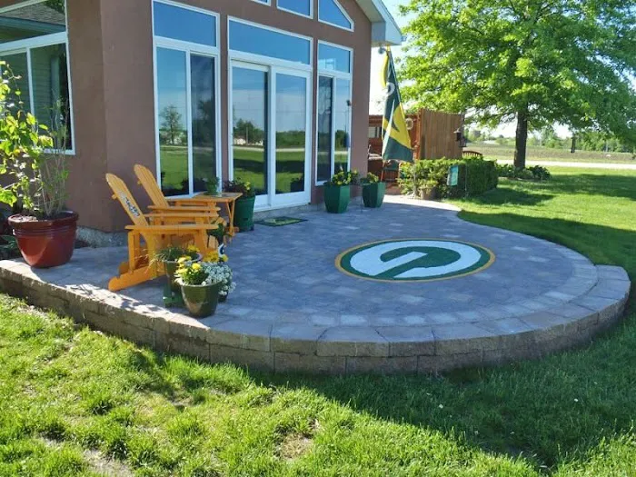 Techne Outdoors Picture 5