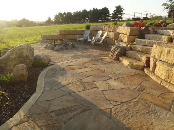 Techne Outdoors Picture 4