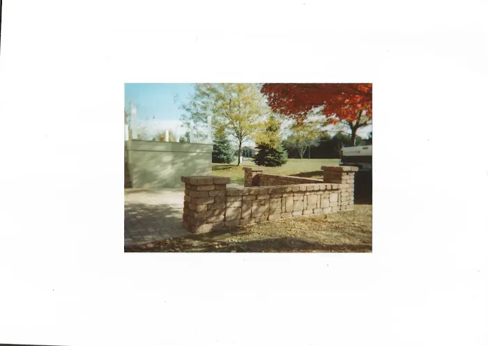 Adler Landscaping Picture 1