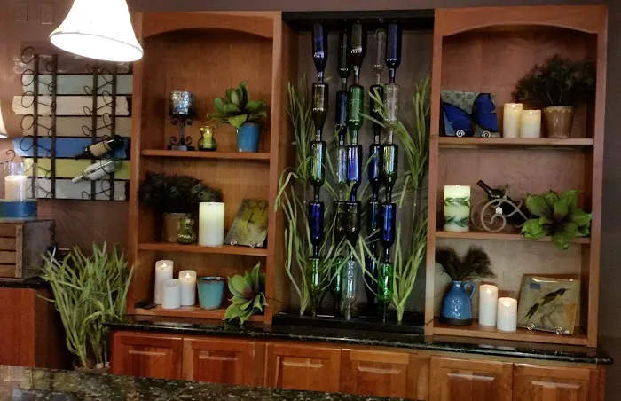 Bottle Tree Creations by Jerry Swanson Picture 1
