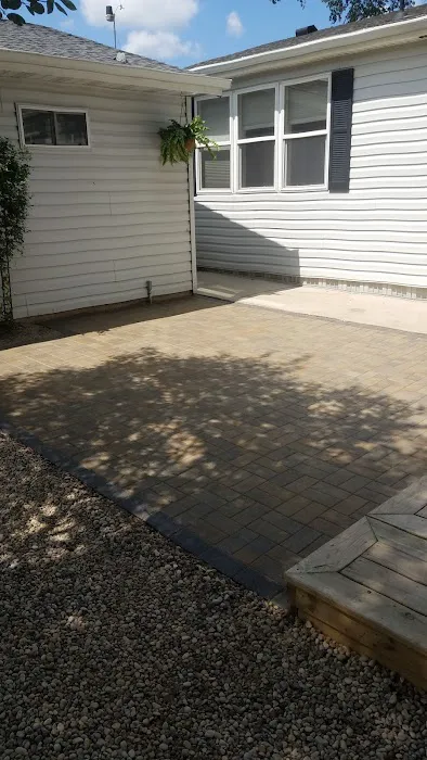 Skyrunner Lawn & Service LLC Picture 5