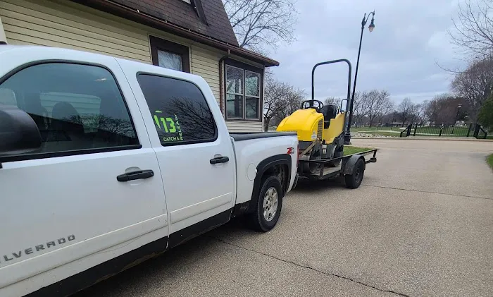 DH Lawn Maintenance LLC Picture 8