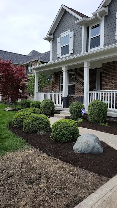 Lyons Lawncare & Landscape LLC Picture 7