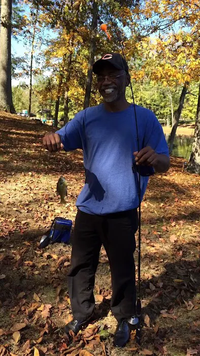 Pete's Lawn Care Picture 1