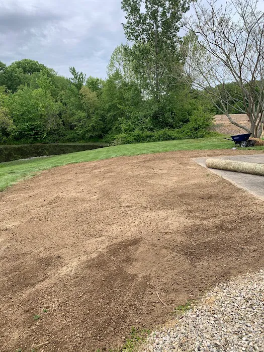 Stacy's Lawn Care LLC Picture 3